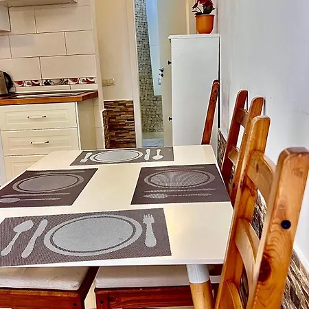 Cozy Two Bed Apartment. Costa Adeje