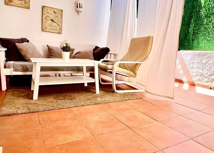 Apartment Cozy Two Bed Apartment. Costa Adeje (Tenerife)